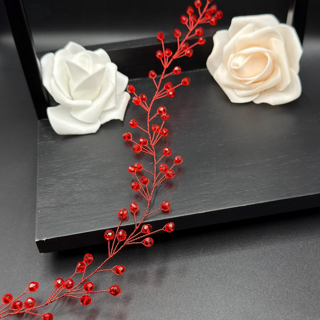 Bordeaux Kristall Haarrebe mit rotem Draht | Eleganter Brautschmuck, Hochzeits - Haaraccessoire, Weinrot Kristalle, flexibel - AVYRAA BRIDAL