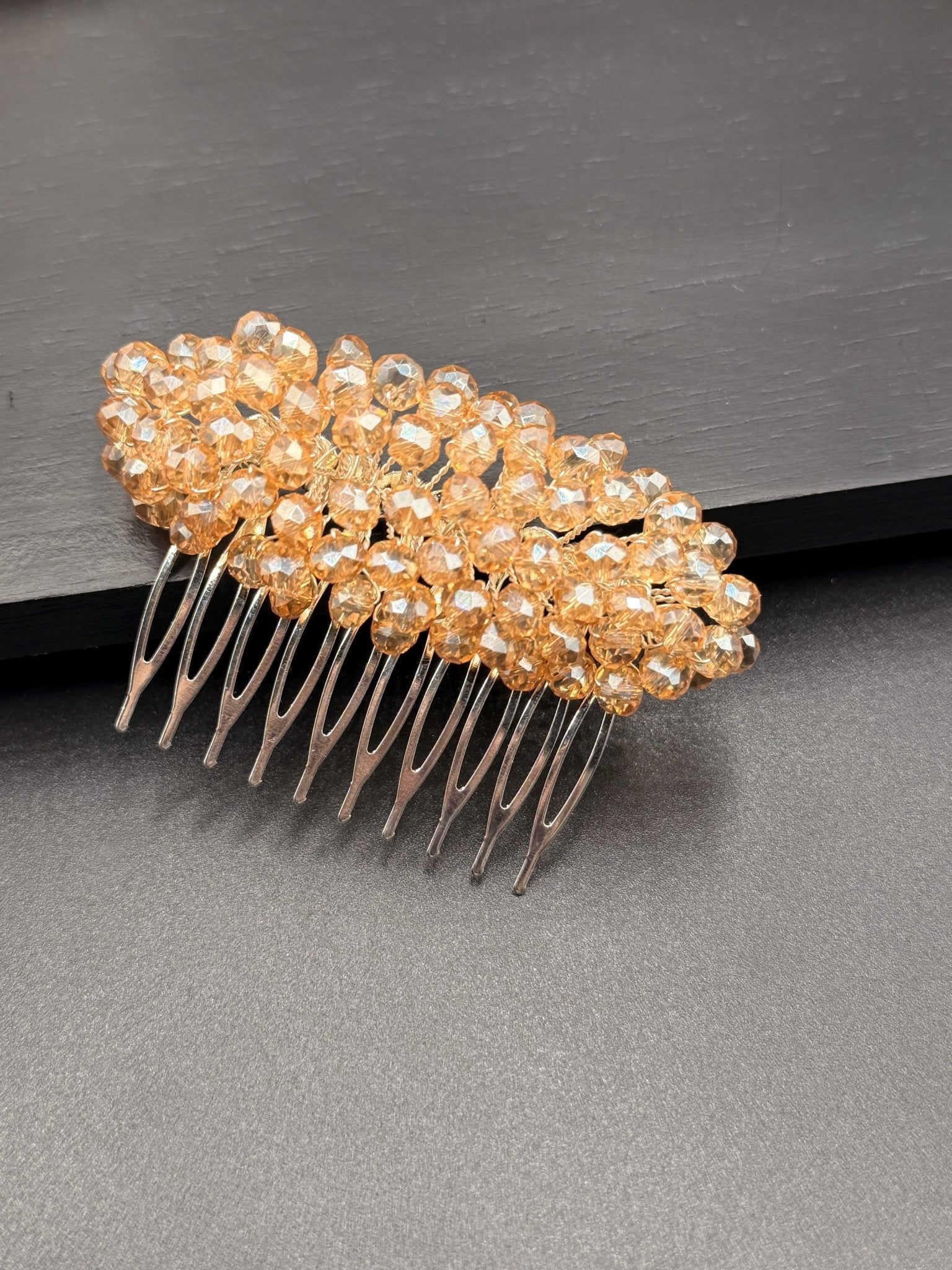 Braut Haarkamm Hellgold Kristall Goldfarben Haarschmuck - AVYRAA BRIDAL