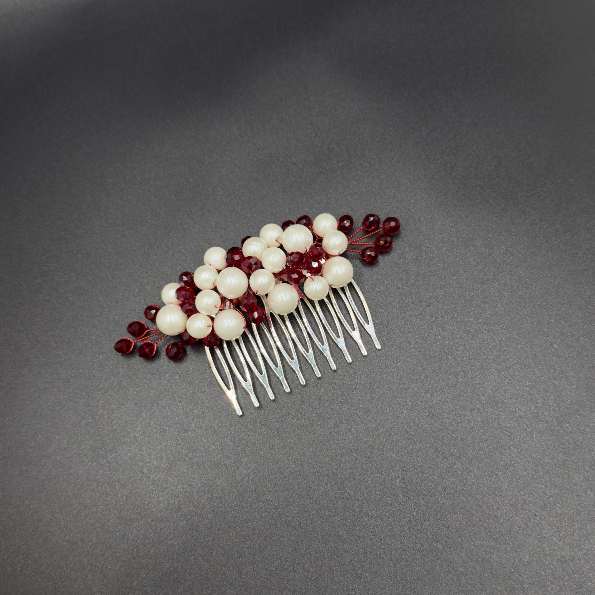 Braut Haarkamm Kristall Perlen Dunkelrot Draht Haarschmuck - AVYRAA BRIDAL
