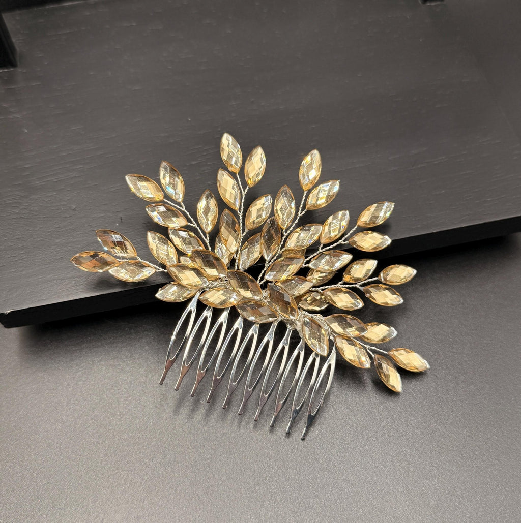 Braut Haarkamm mit facettierten Schmucksteinen - AVYRAA BRIDAL