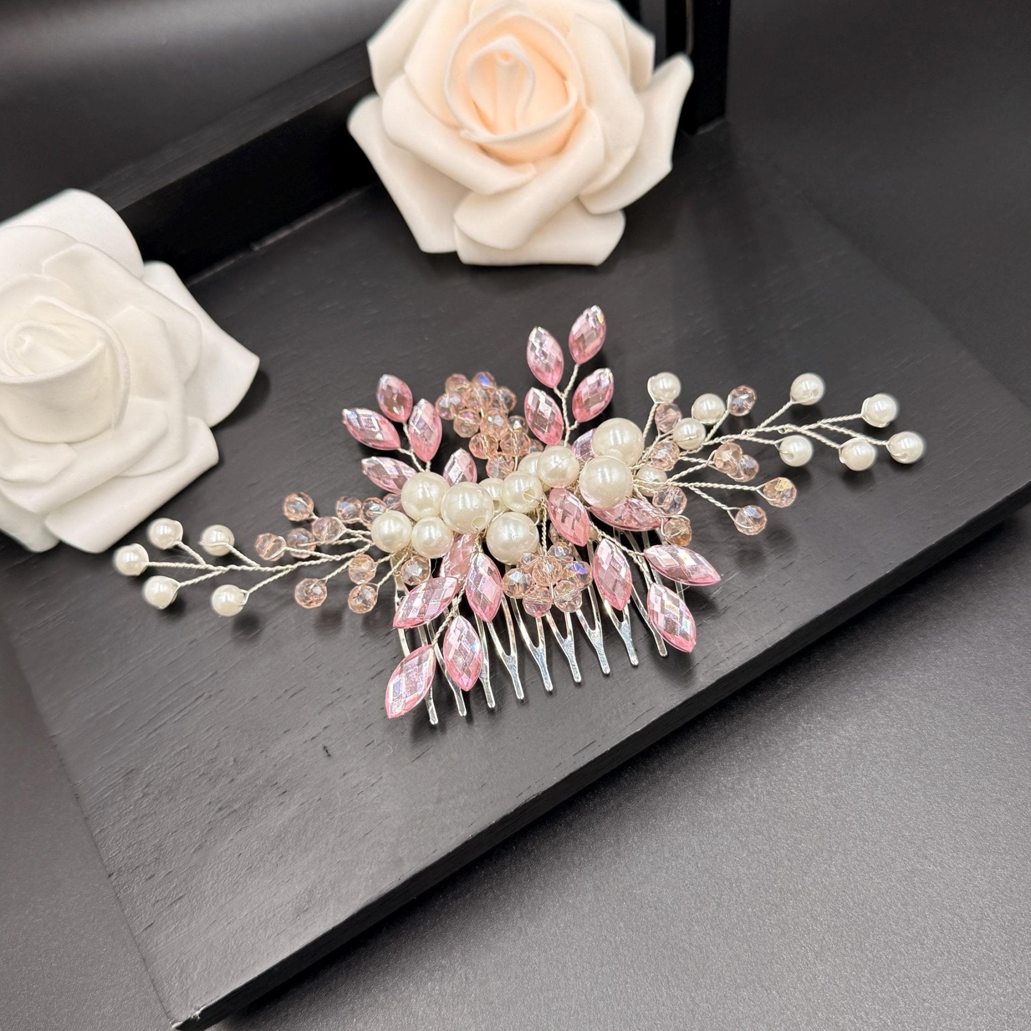 Braut Haarkamm mit Kristallen und Perlen 16 cm - AVYRAA BRIDAL