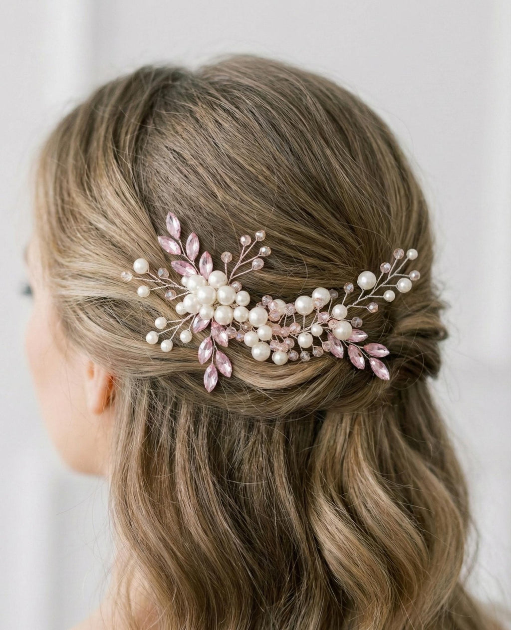 Braut Haarkamm mit Perlen und Kristallen, eleganter Hochzeit Haarschmuck - AVYRAA BRIDAL