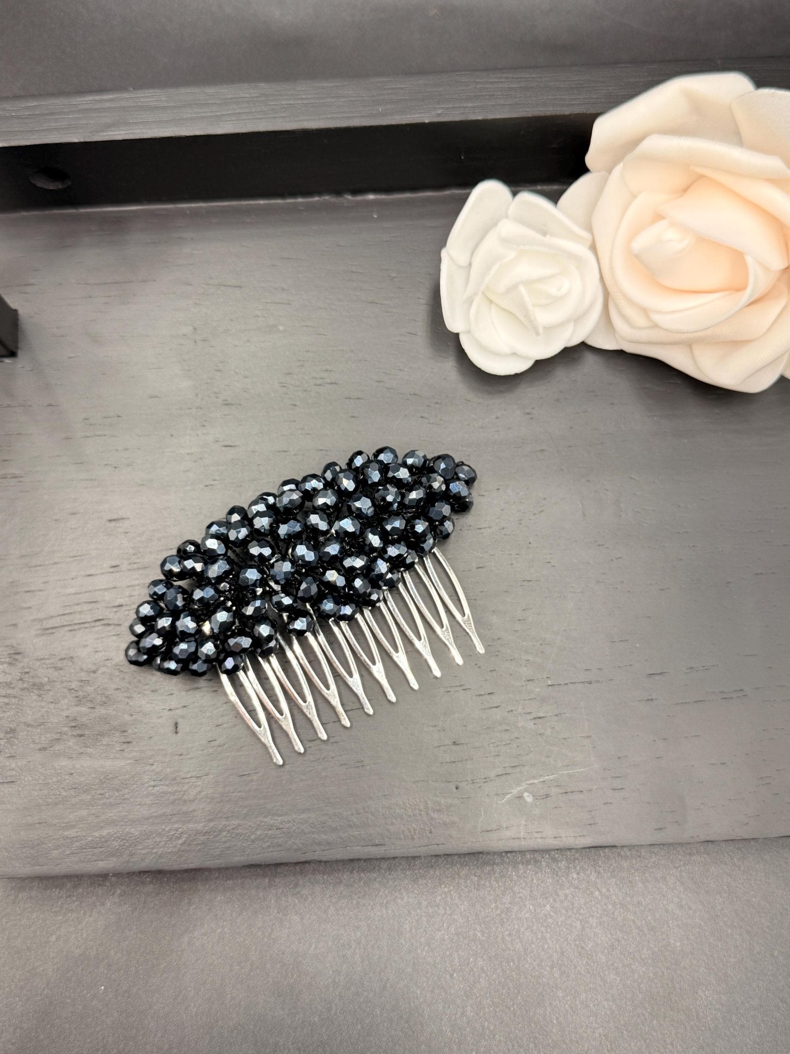 Braut Haarkamm Navyblau Kristall Perlen Haarschmuck - AVYRAA BRIDAL
