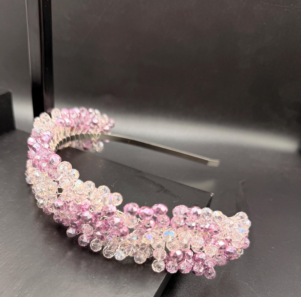 Braut Tiara aus Kristall in Rosa – Handgefertigter Kristall Haarreif für Hochzeit, romantischer Braut Haarschmuck - AVYRAA BRIDAL