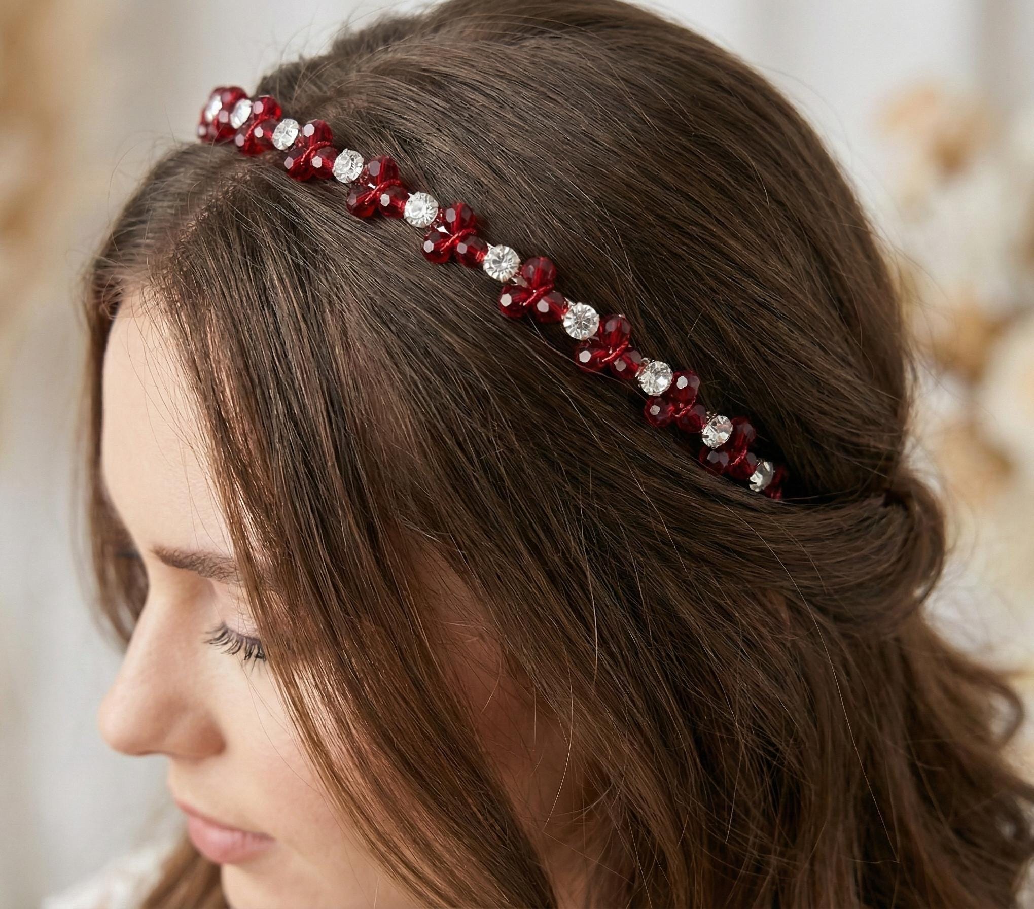 Dark Red Crystal Haarband aus schwarzem Metall, elegante Braut Tiara Krone, handgefertigter Haarreif für Hochzeit und Abend - AVYRAA BRIDAL
