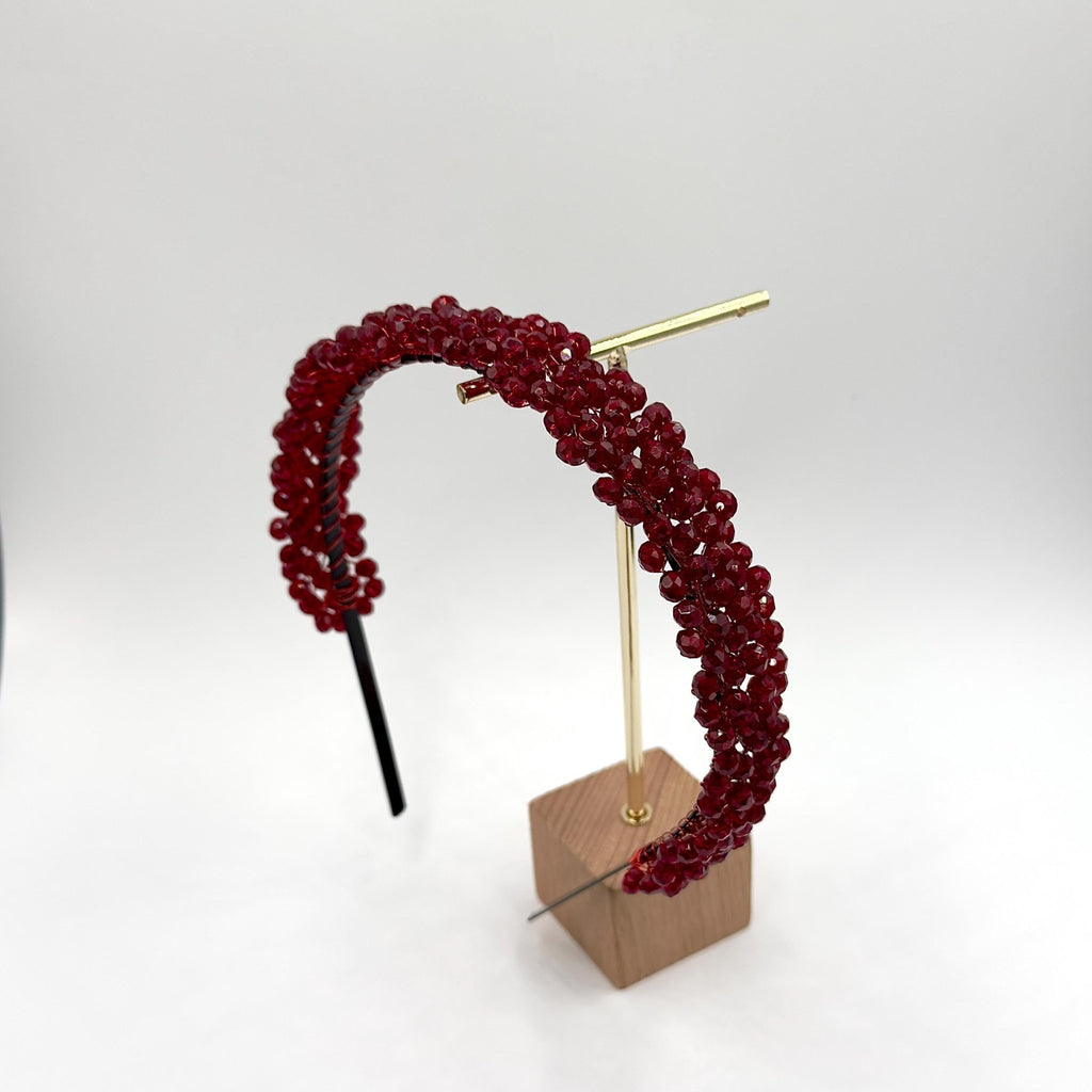 Dunkelrote Kristall Braut Tiara mit feiner Drahtarbeit - AVYRAA BRIDAL