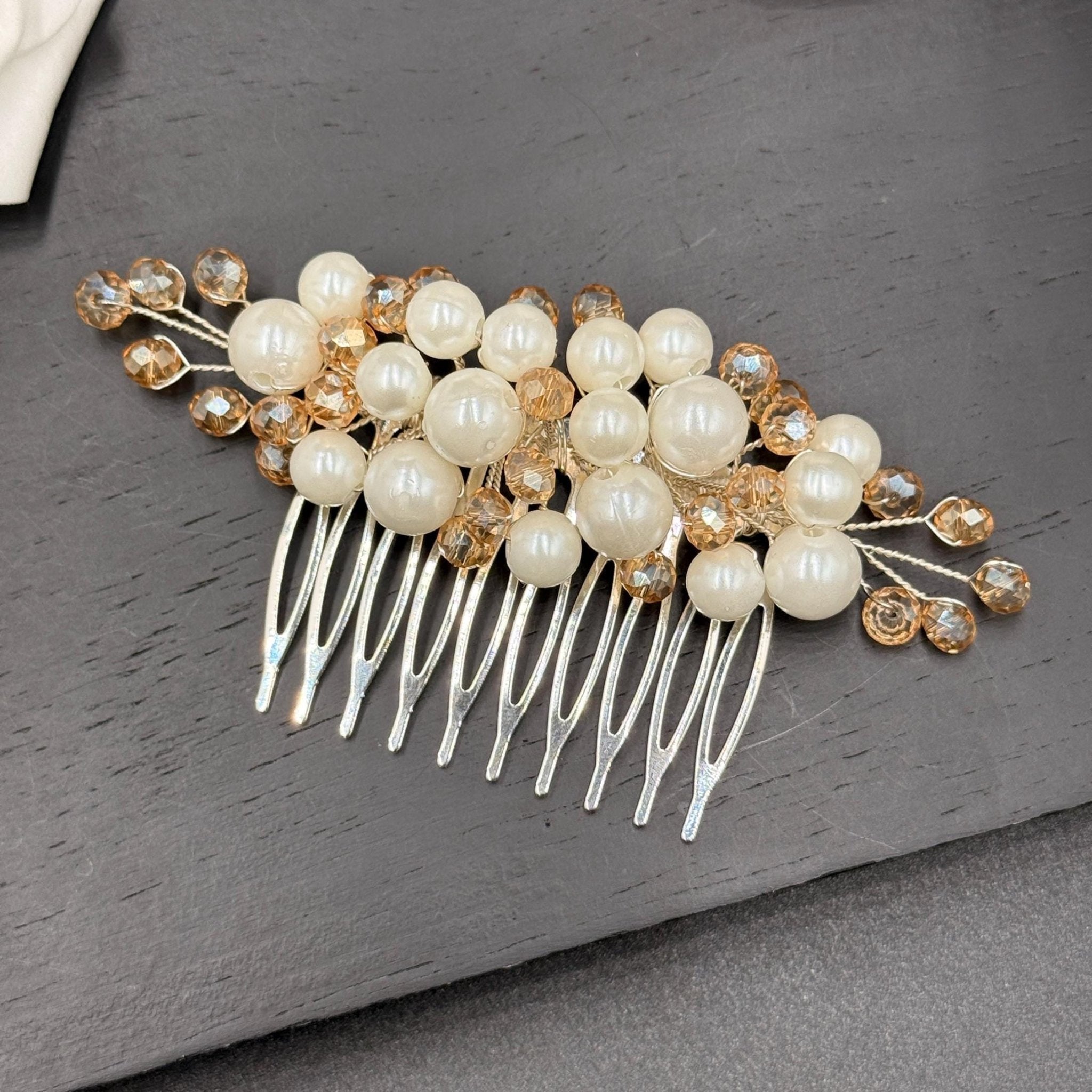 Elfenbein Haarkamm mit Champagner Kristallen für Bräute - AVYRAA BRIDAL