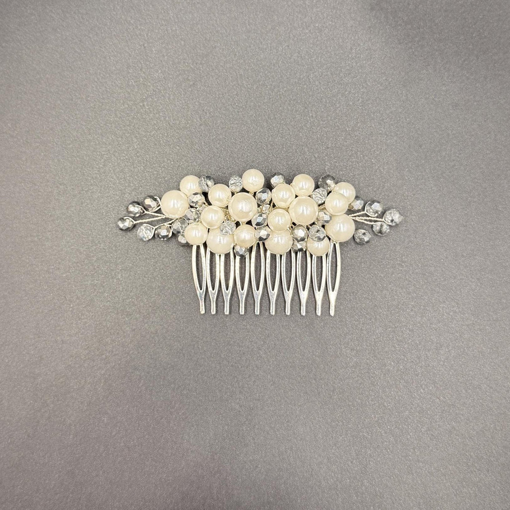 Elfenbein Haarkamm mit klaren Silberkristallen für Bräute - AVYRAA BRIDAL