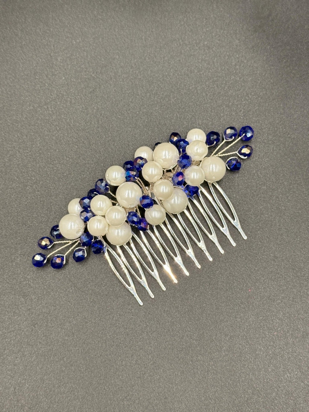 Elfenbein Haarkamm mit Saphirblau Kristallen Silber Braut Accessoire, Elegant Frisur Schmuck Handgefertigter Vintage Kamm für Hochzeit, - AVYRAA BRIDAL