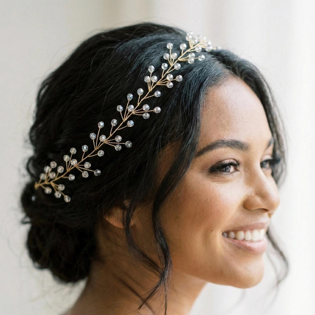 Facettierte Kristall Haarranke in Gold oder Silber - AVYRAA BRIDAL