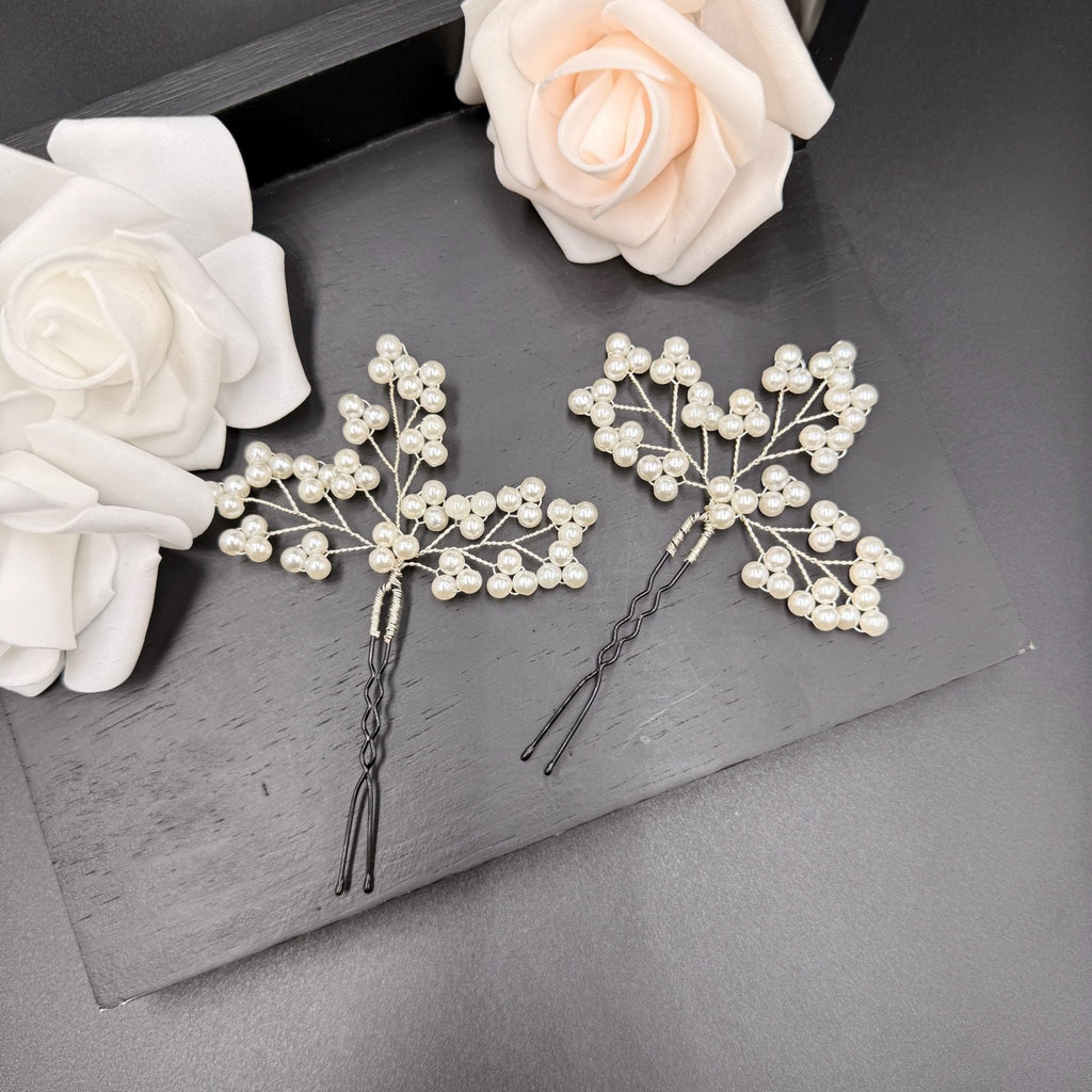 Florale Perlen Haarnadeln in Gold oder Silber - AVYRAA BRIDAL
