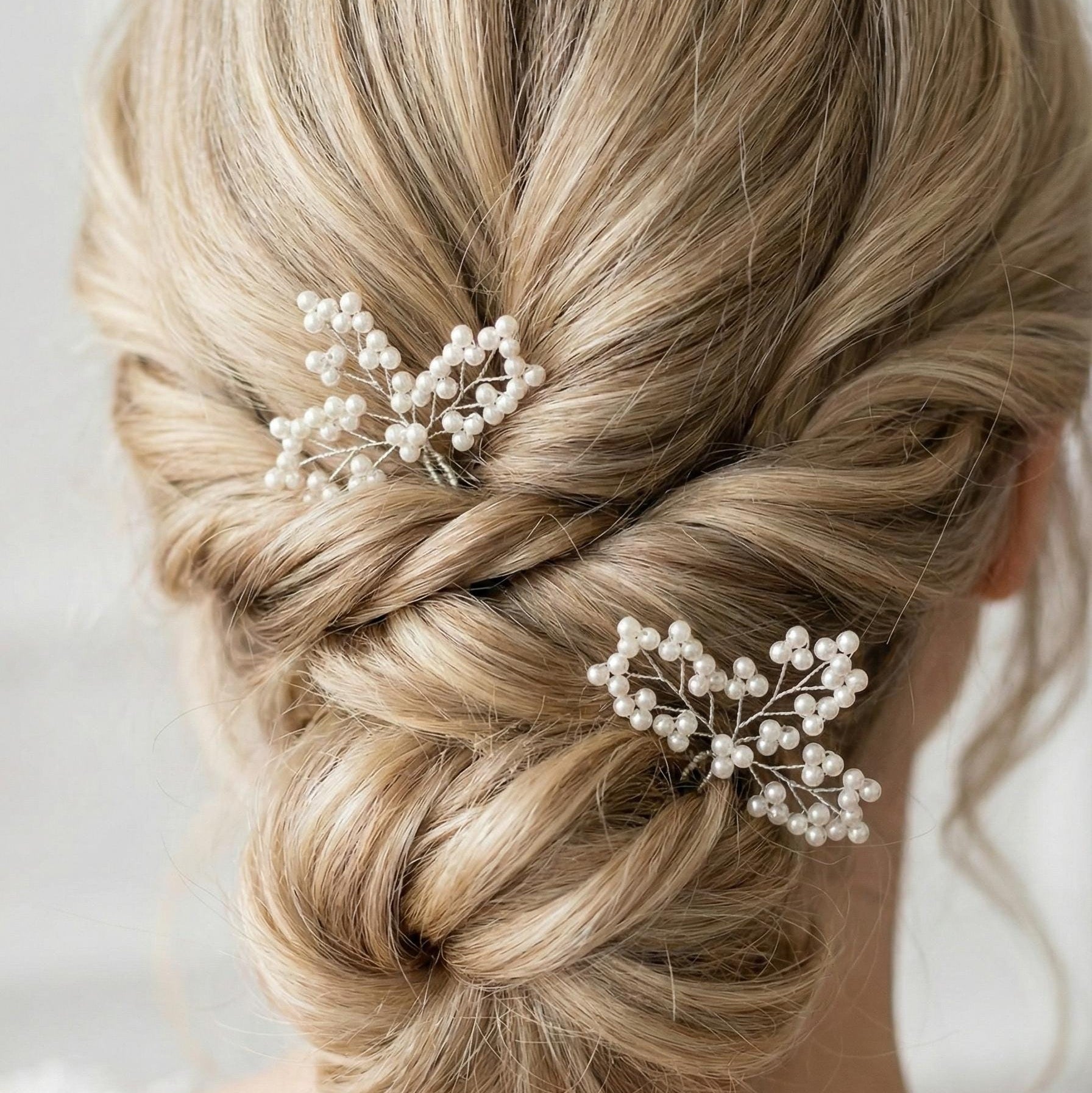 Florale Perlen Haarnadeln in Gold oder Silber - AVYRAA BRIDAL