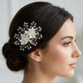 Floraler Braut Haarkamm mit transparenten Kristallen - AVYRAA BRIDAL