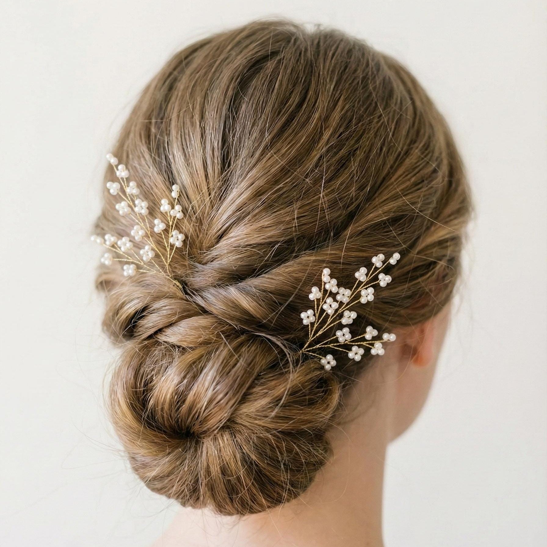 Goldene Perlen Haarnadeln mit Blütenzweigen - AVYRAA BRIDAL