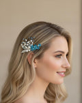 Haarspange mit Perlen, blauen Kristallen und Blättern – elegant & romantisch - AVYRAA BRIDAL