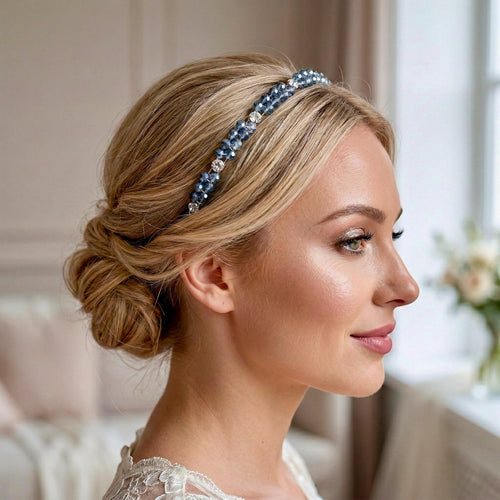 Handgefertigtes blaues Kristall - Kronen - Haarband | Elegante Bridal Tiara mit natürlichen Steinakzenten, Hochzeit Haarreif - AVYRAA BRIDAL