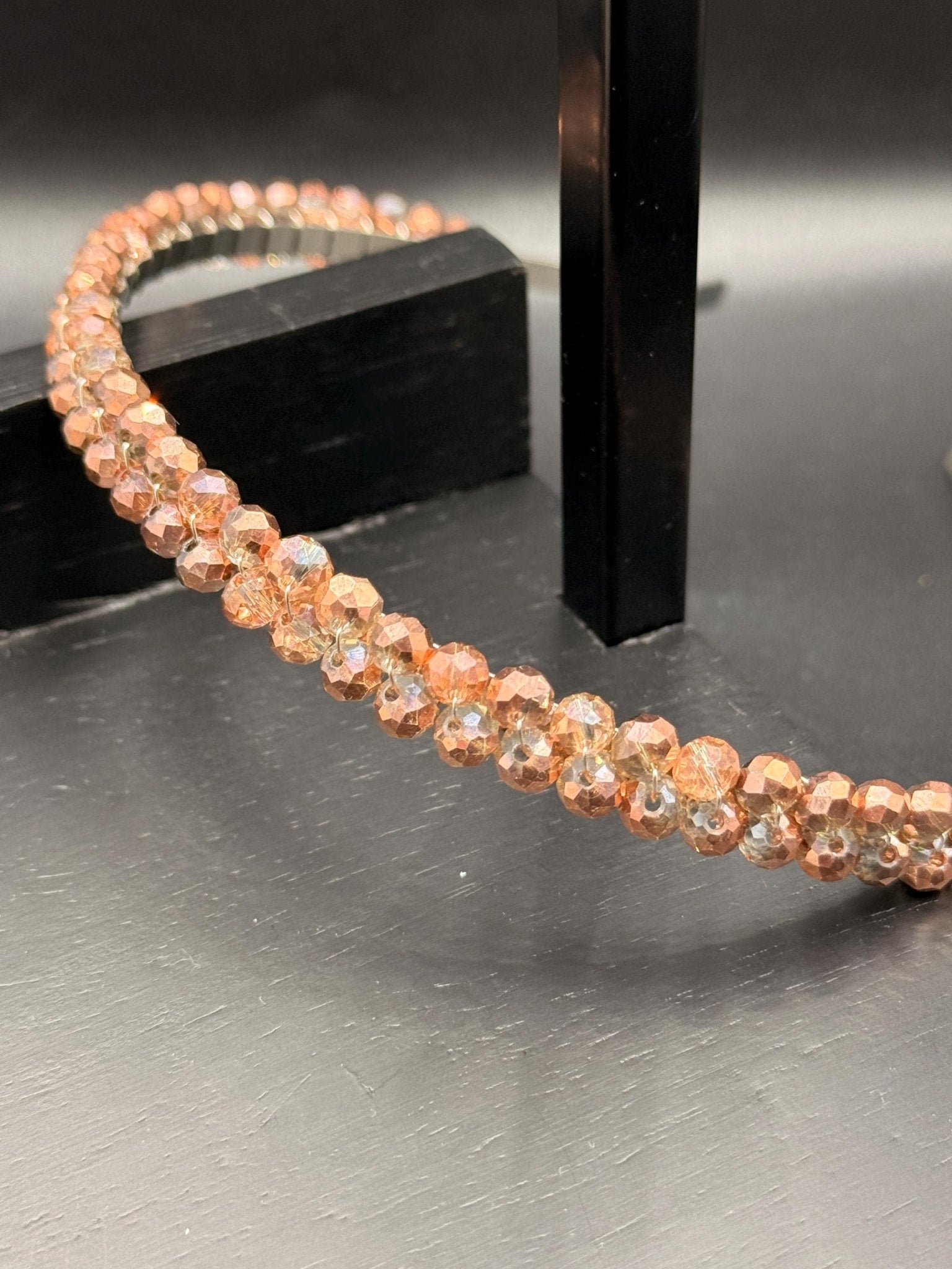 Handgemachter Kristall - Haarreif – Eleganter Haarschmuck für Hochzeit, Party & besondere Anlässe - AVYRAA BRIDAL