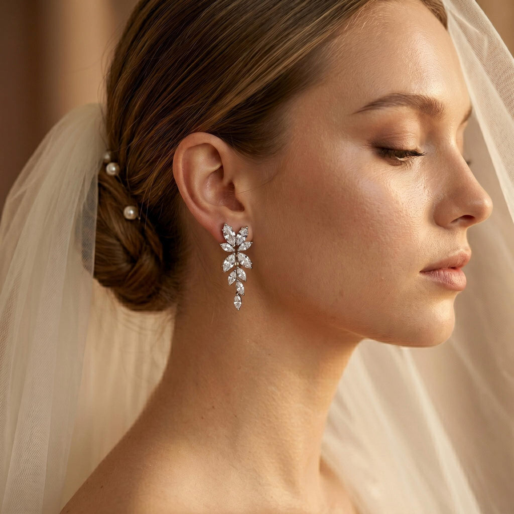Braut Ohrhänger mit Marquise Kristallen in Blumenform