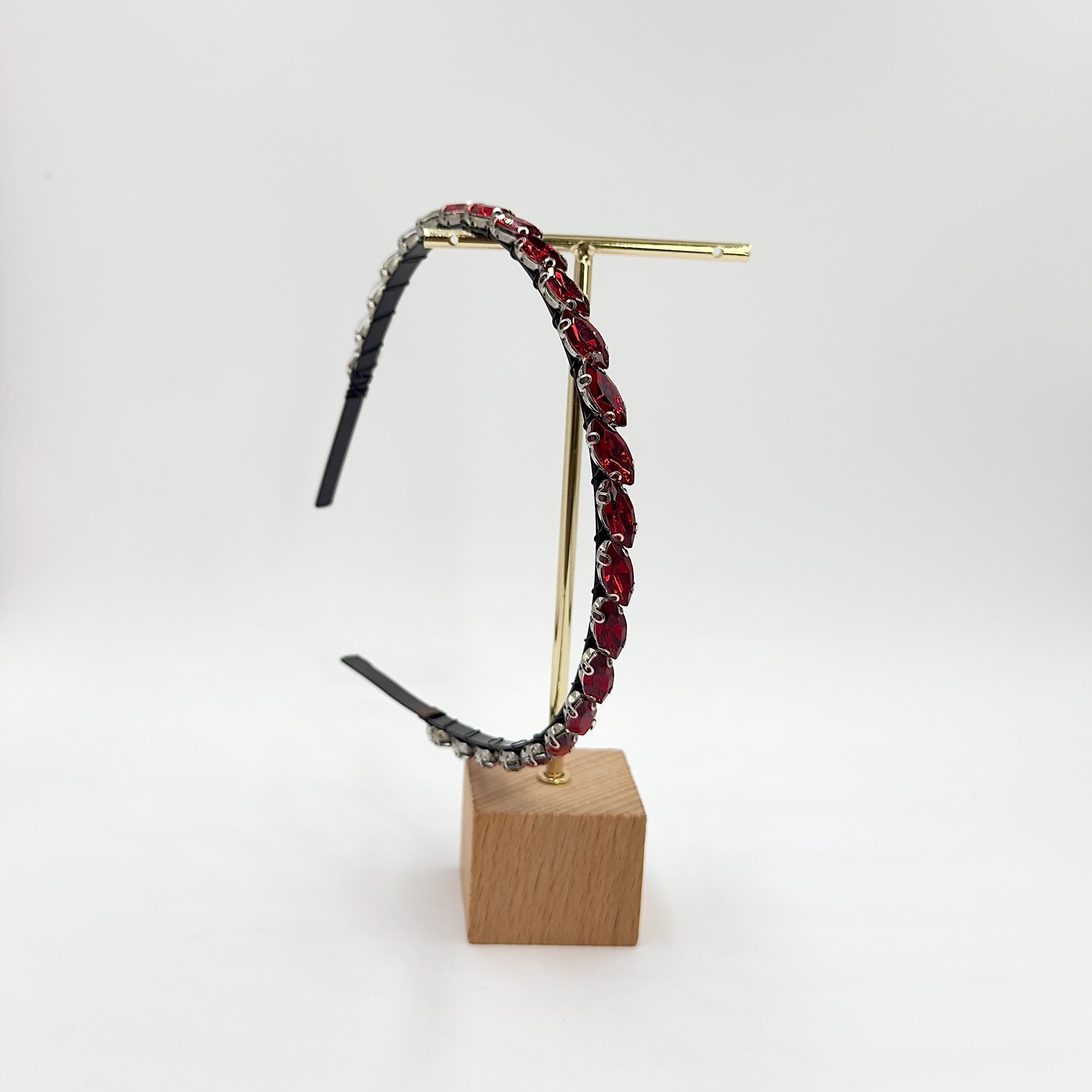 Roter Kristall-Haarreif | Schmaler Braut-Haarschmuck in Schwarz