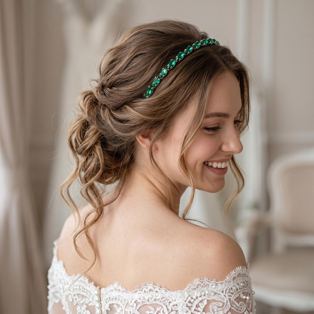 Smaragdgrüner Kristall-Haarreif | Schmaler Brautschmuck in Silber
