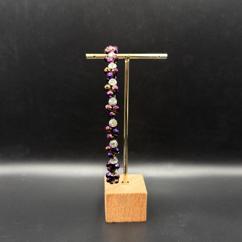 Irisierendes Kristall - Haarband in Violett, Handgefertigte Kronen - Tiara mit regenbogenfarbenem Glanz, Schwarzer Metall - Haarreif - AVYRAA BRIDAL