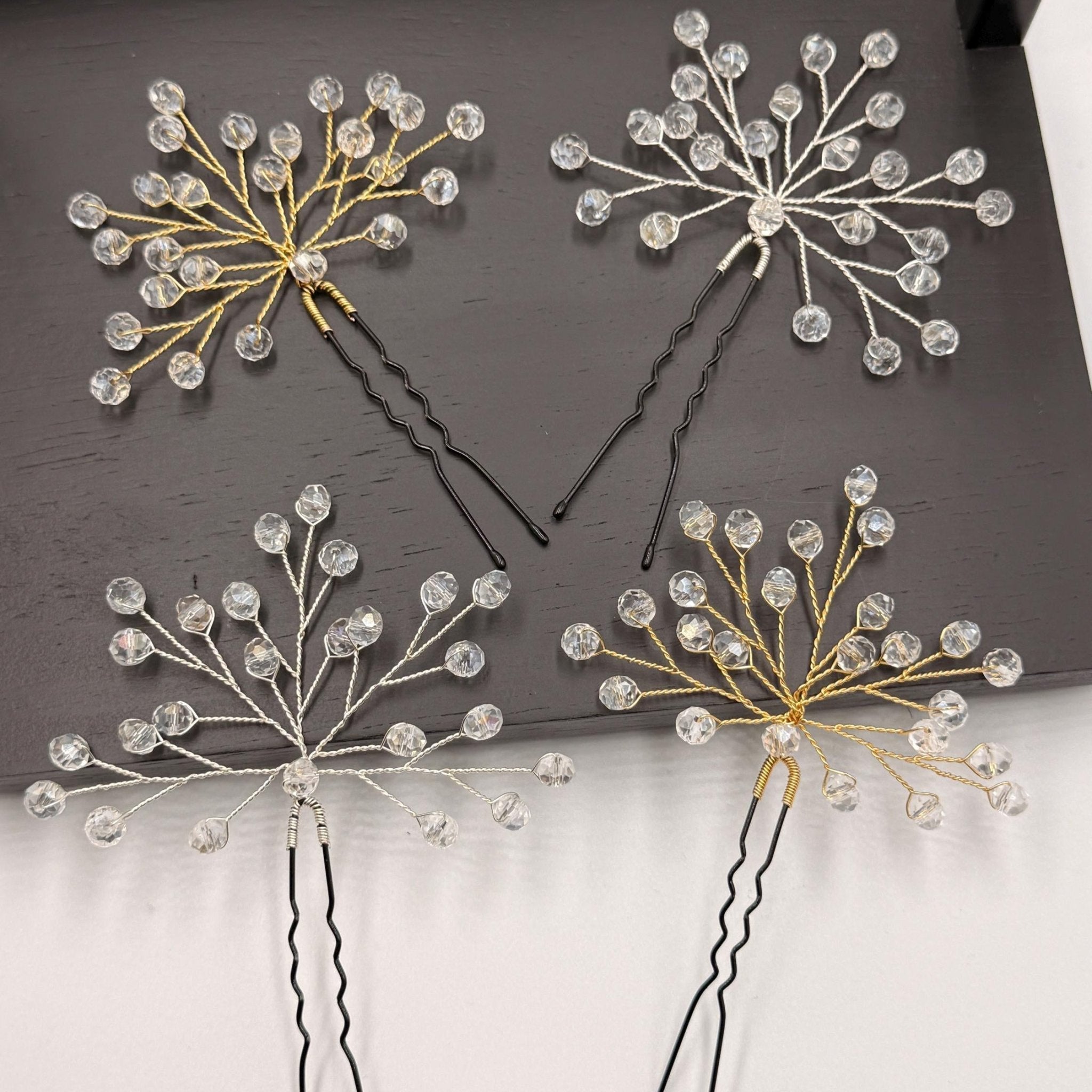 Klare Kristall Haarnadeln in Gold oder Silber - AVYRAA BRIDAL