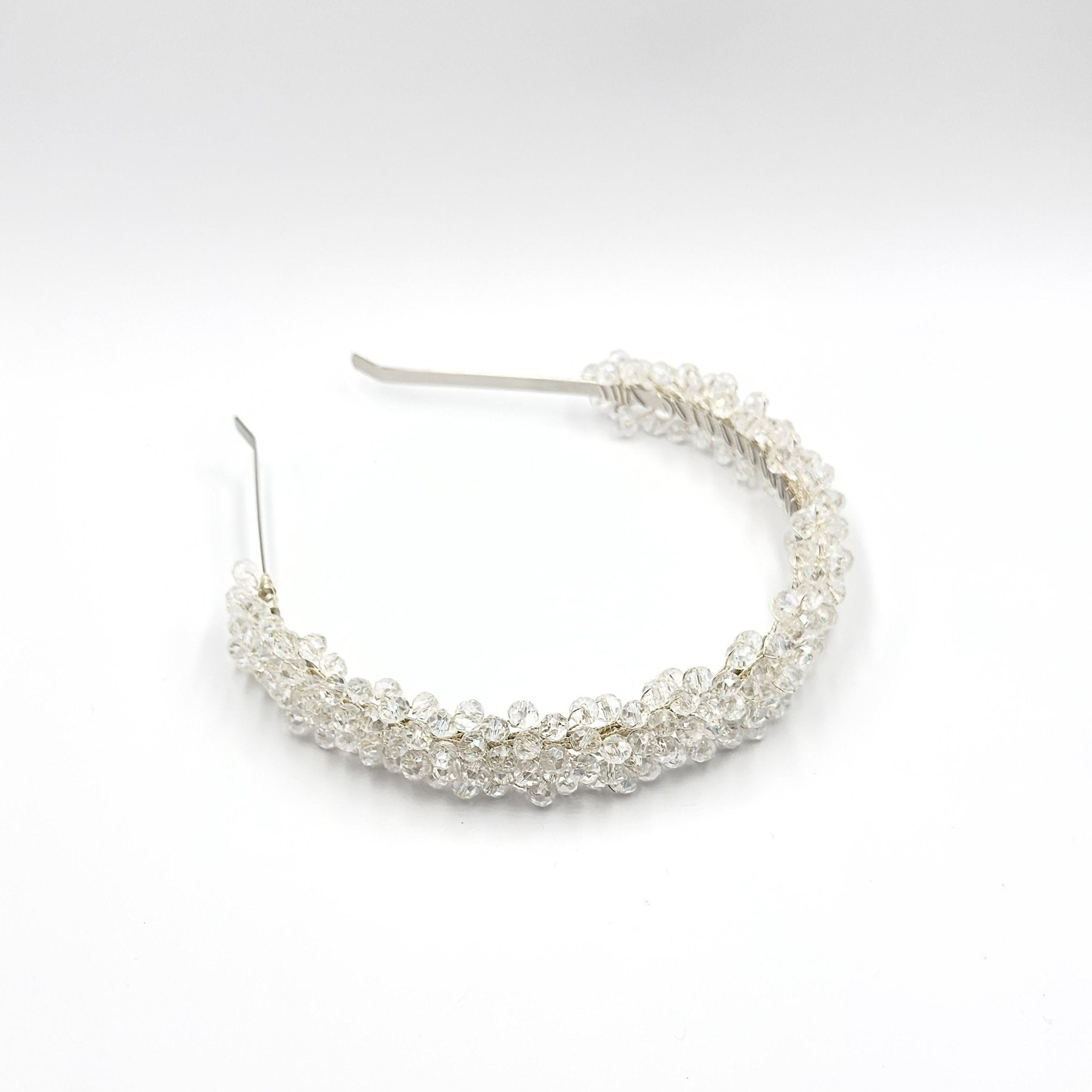 Klare Kristall Tiara mit Strass für Brautfrisuren - AVYRAA BRIDAL