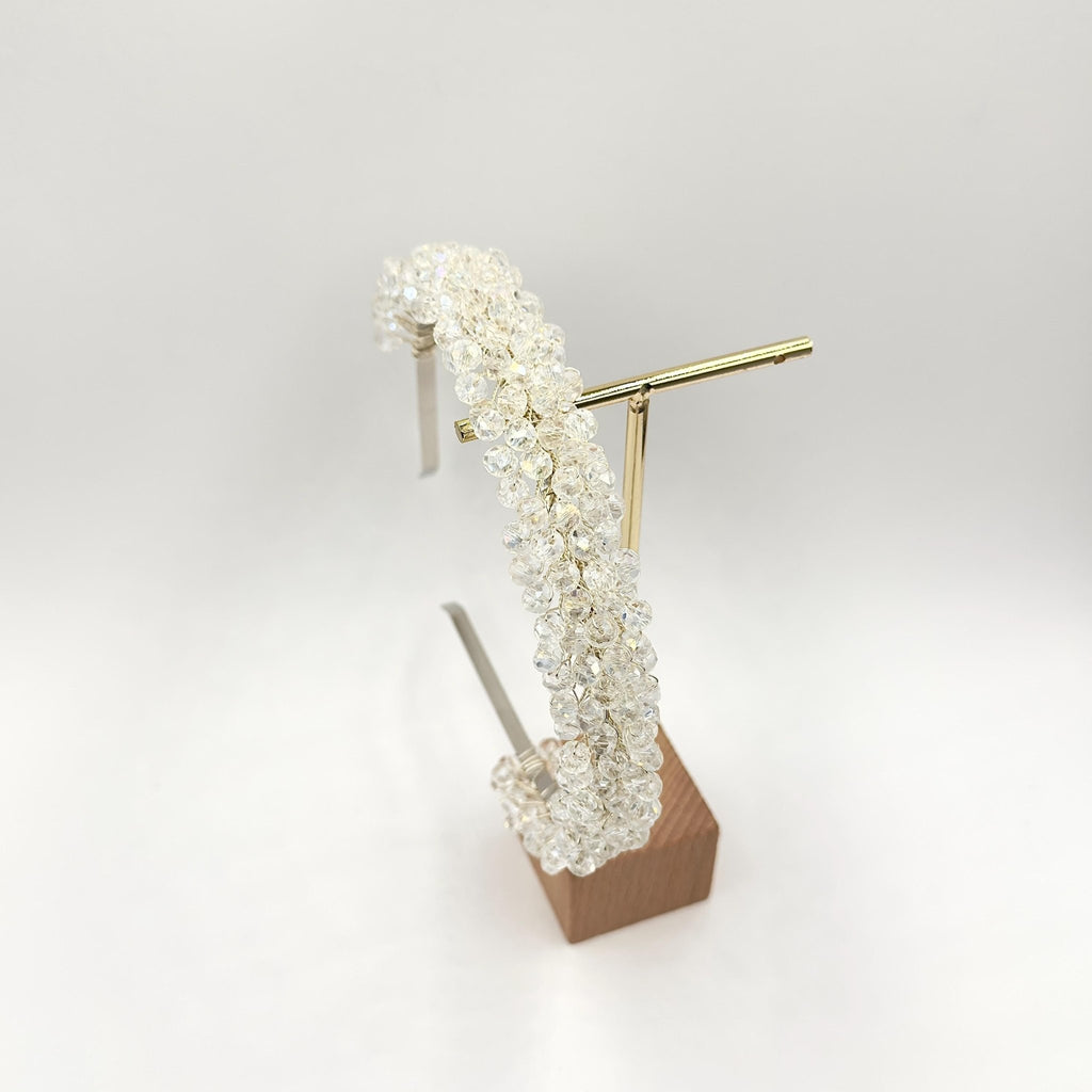 Klare Kristall Tiara mit Strass für Brautfrisuren - AVYRAA BRIDAL