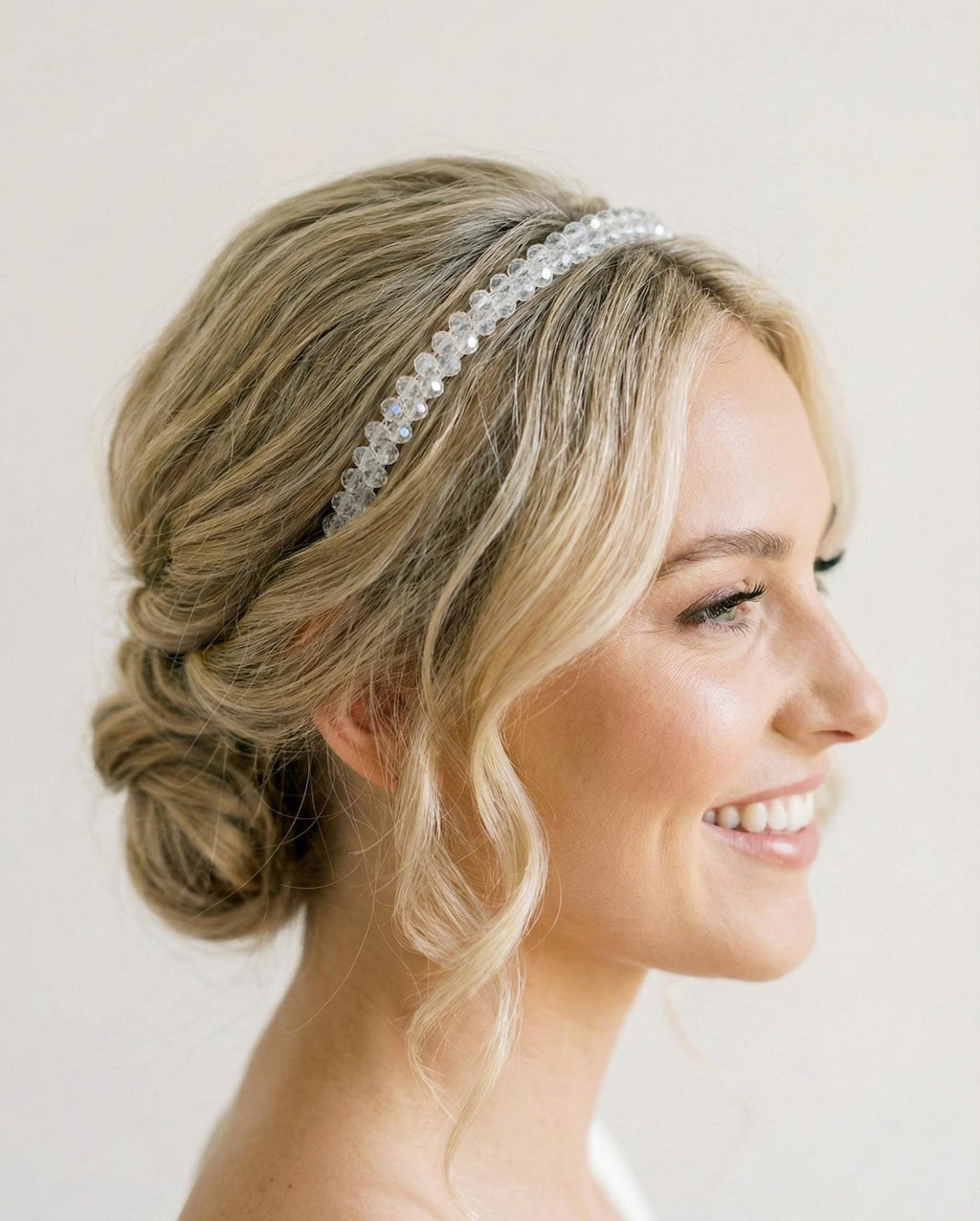Kristall Haarreif in 7 Farben für Braut und Festlook - AVYRAA BRIDAL