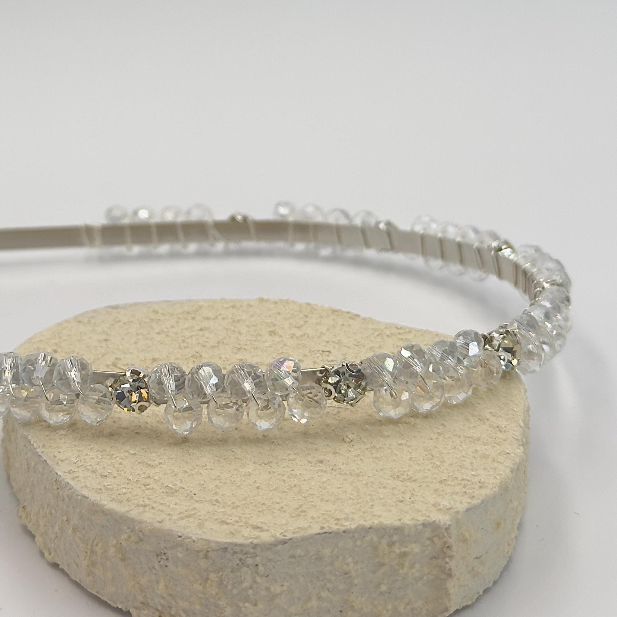 Kristallklarer Haarreif für Brautlook und festliche Anlässe - AVYRAA BRIDAL
