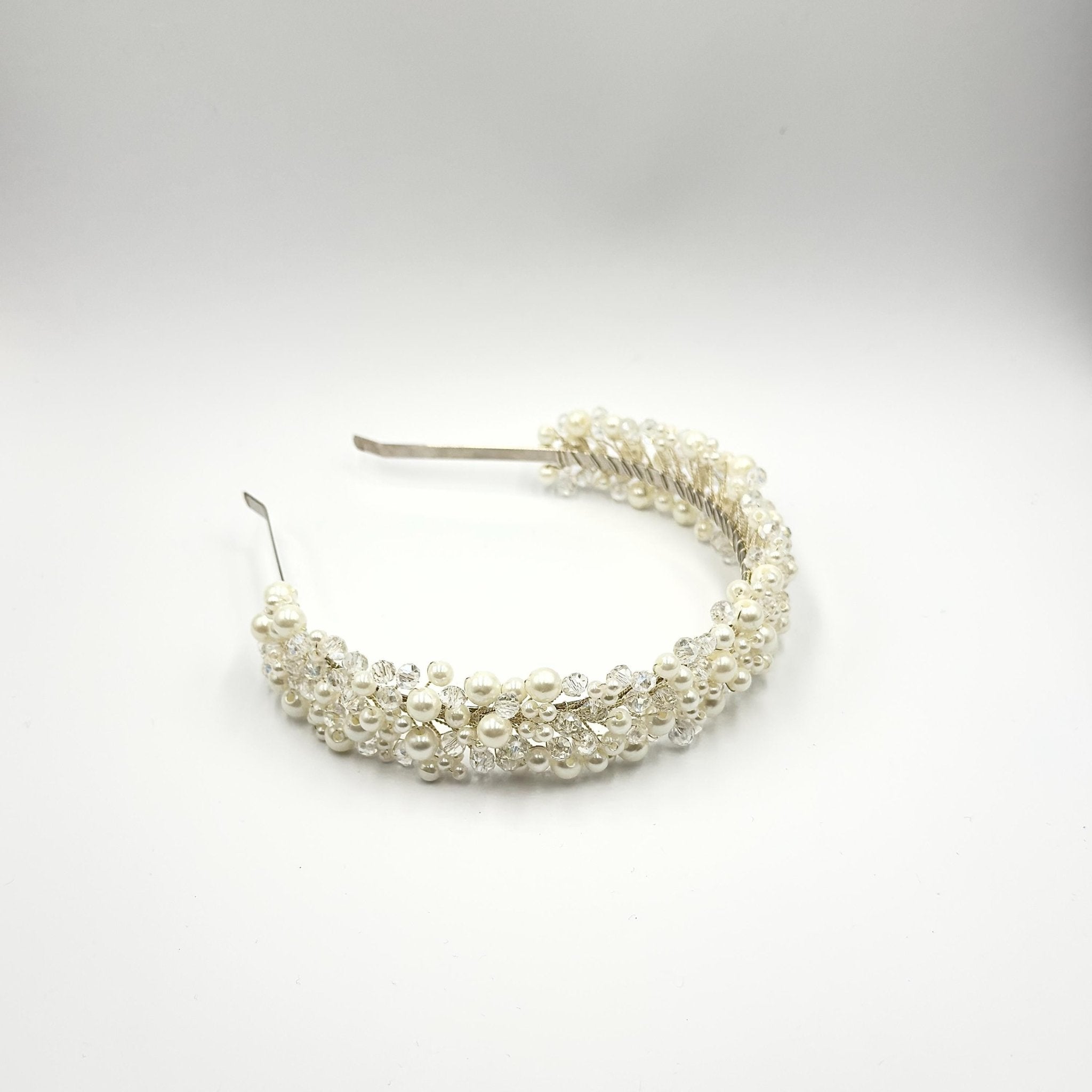 Luxus Braut Haarreif mit Ivory Perlen und Kristallen - AVYRAA BRIDAL