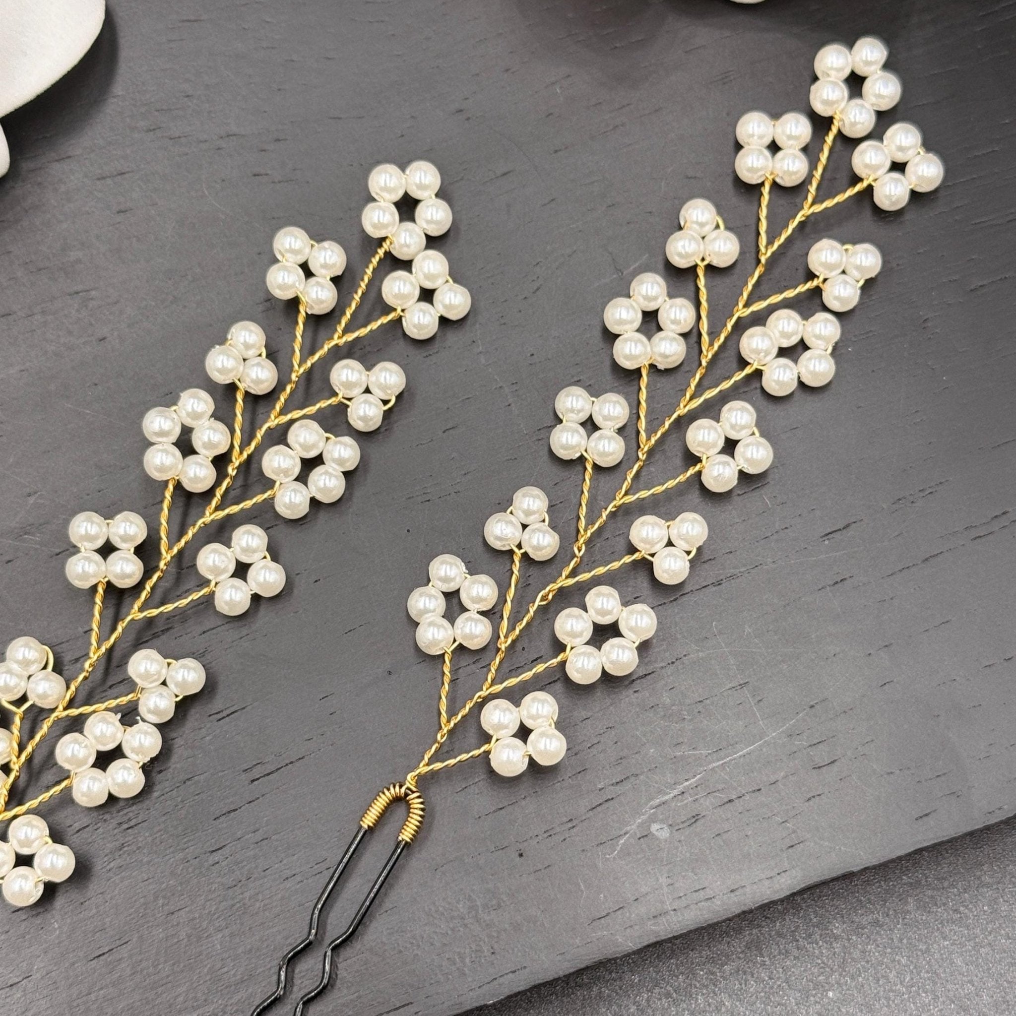 Perlen Haarnadeln in Gold oder Silber für Bräute - AVYRAA BRIDAL