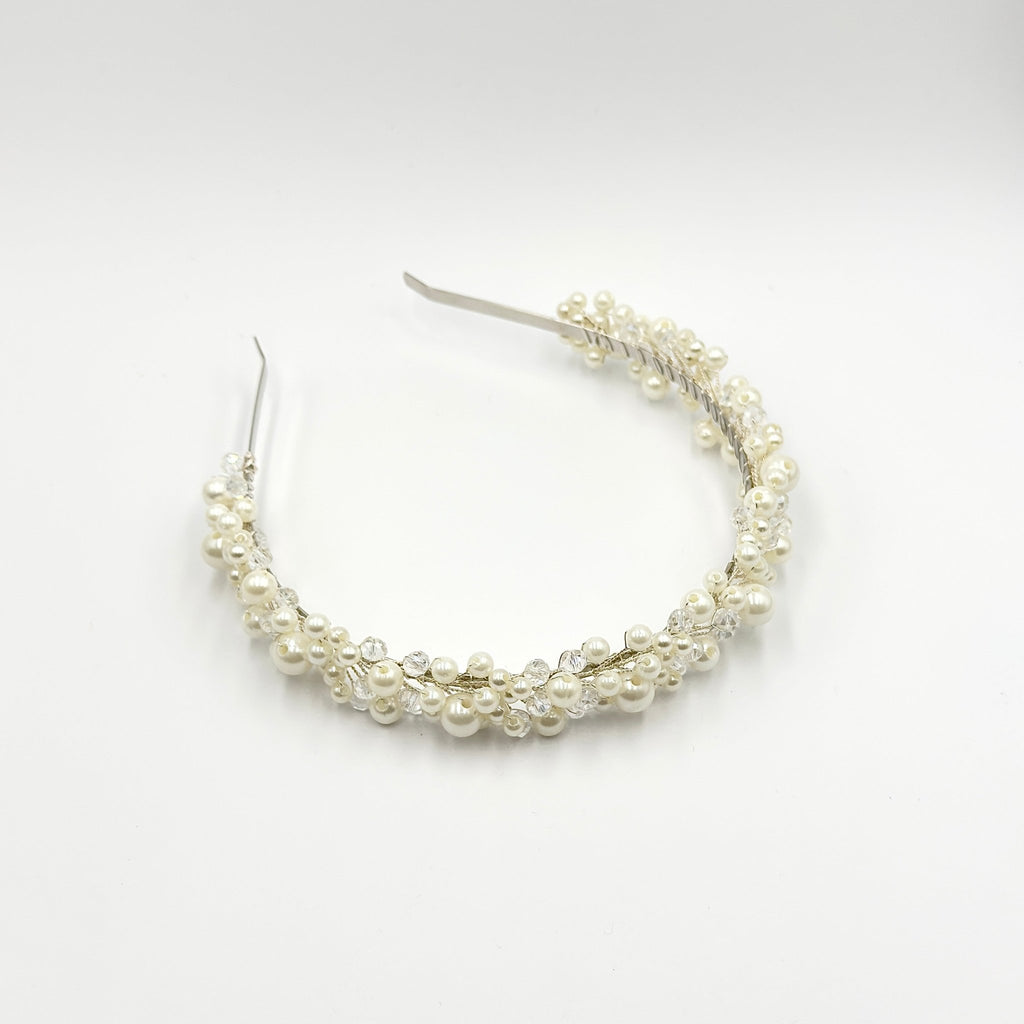 Perlen Kristall Diadem für elegante Brautfrisuren - AVYRAA BRIDAL