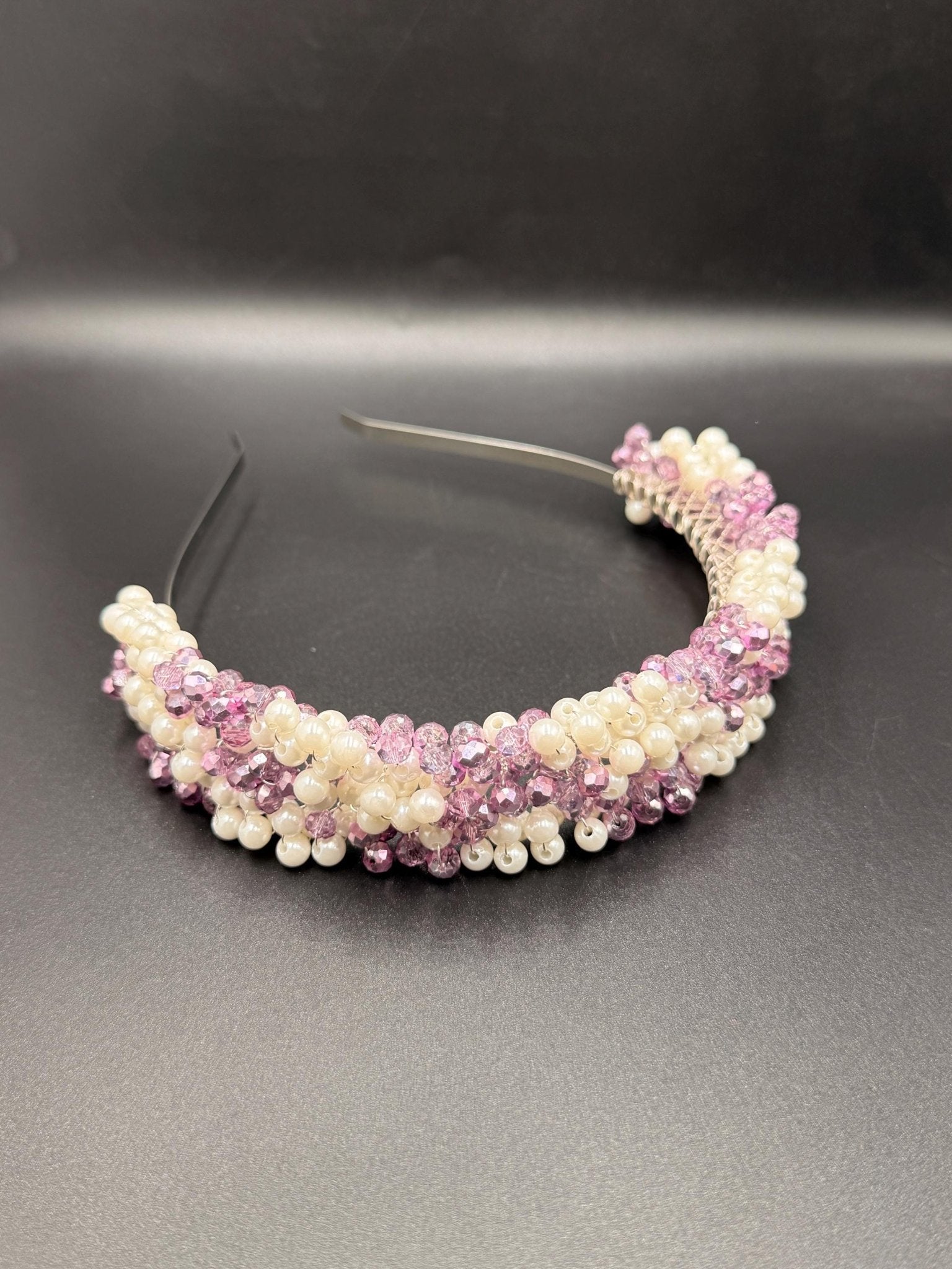 Rosa Kristall & Perlen Brautkrone – luxuriöser Bridal Haarreif in Rosé, handgemachte Tiara, elegante Hochzeit Haaraccessoire - AVYRAA BRIDAL