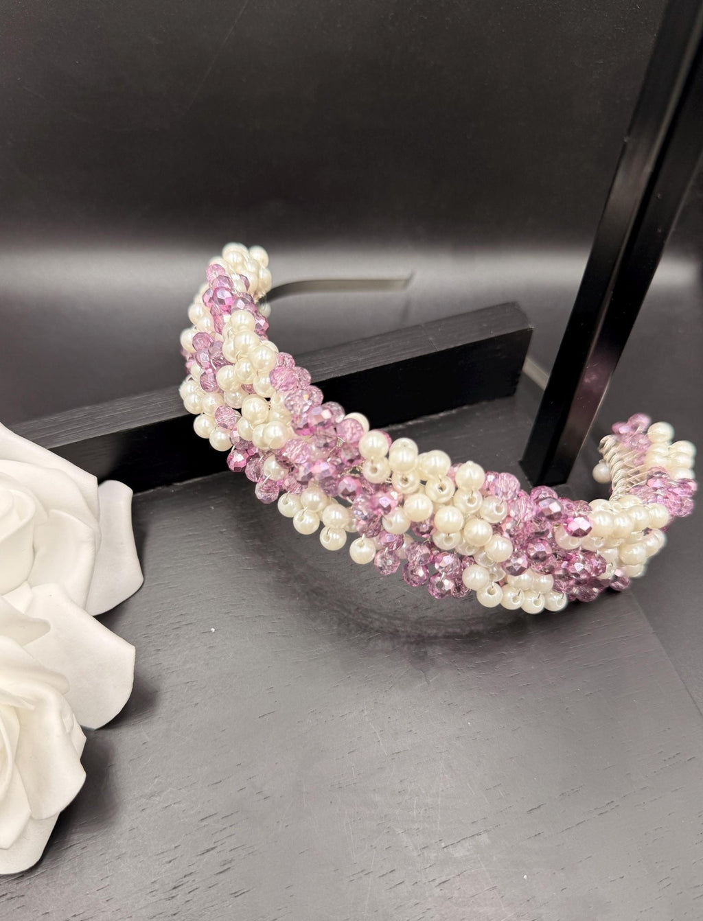 Rosa Kristall & Perlen Brautkrone – luxuriöser Bridal Haarreif in Rosé, handgemachte Tiara, elegante Hochzeit Haaraccessoire - AVYRAA BRIDAL