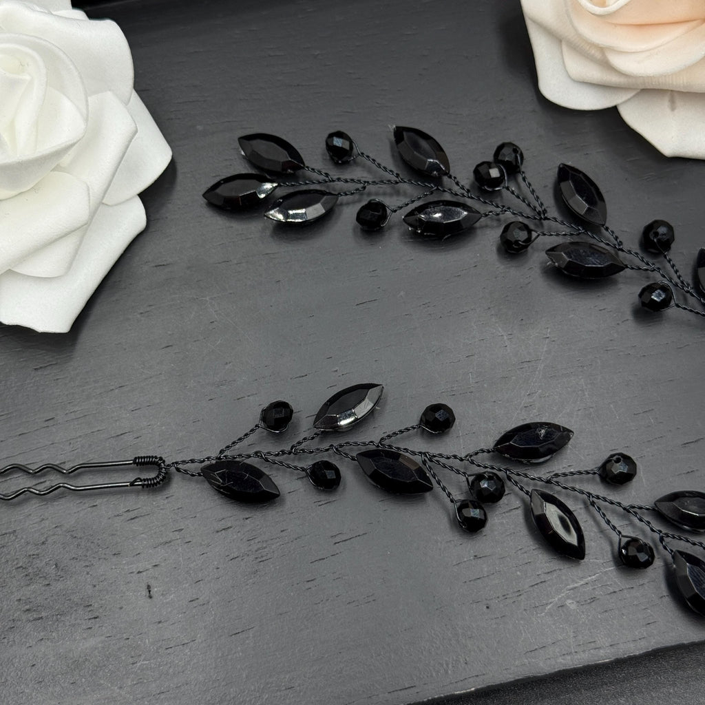 Schwarze Kristall Haarzweige – Handgefertigte flexible Haarnadeln mit Tropfensteinen – Elegantes Haaraccessoire für Hochzeit & Abendfrisur - AVYRAA BRIDAL