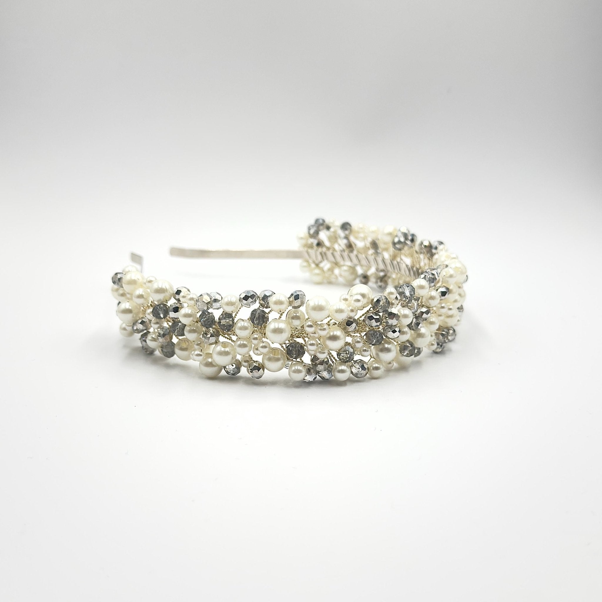 Silberne Kristall Tiara für funkelnde Brautfrisuren - AVYRAA BRIDAL