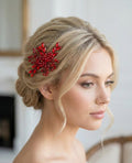 Zarter Brauthaarkamm aus Kristallen und Perlen – handgefertigtes Haaraccessoire - AVYRAA BRIDAL